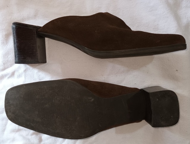 Women's 9M Jessica Tiffany Brown Suede Square Toe Heels - photo 2