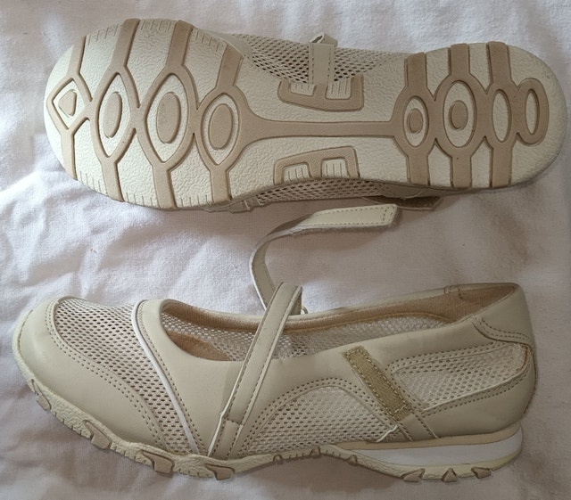 Women's 10 Beige Mesh Velcro Mary Janes Sneaker Shoes - photo 2