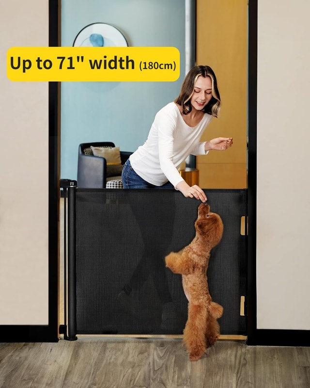 NEW Dearlomum Retractable Baby Gate - Black
