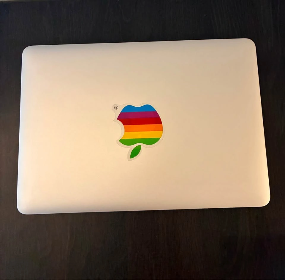 MacBook Pro intel early 2015 BROKEN (for parts or repair) w/ cha - photo 3