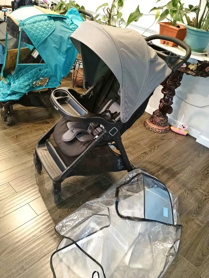 Safety 1st Stroller
