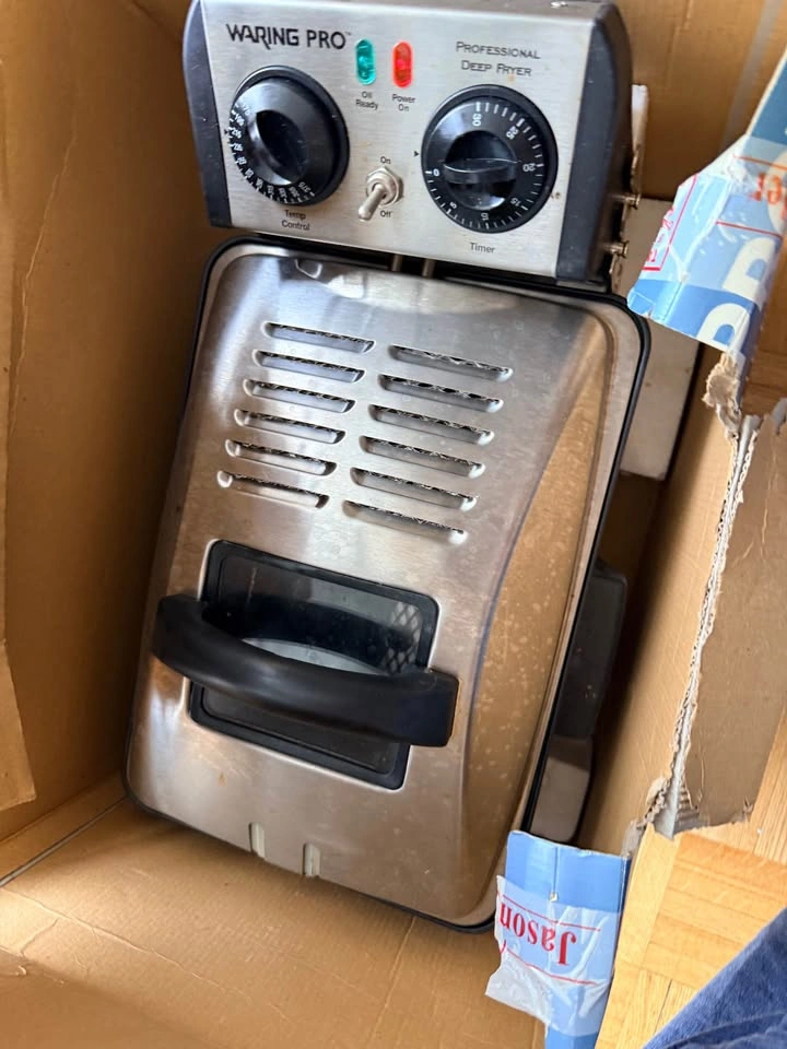 Waring Pro Professional Deep Fryer - photo 2