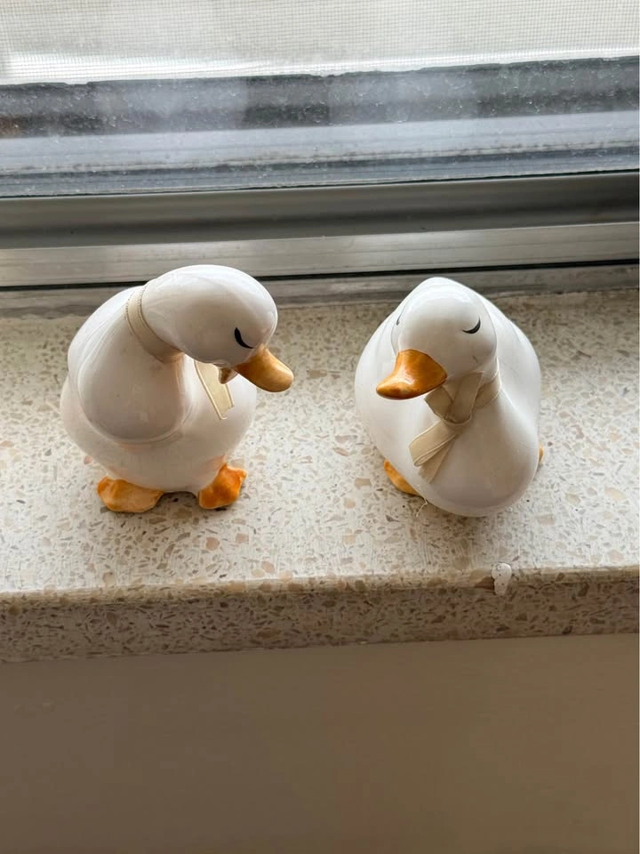 Porcelain Ducks Showpiece - photo 4