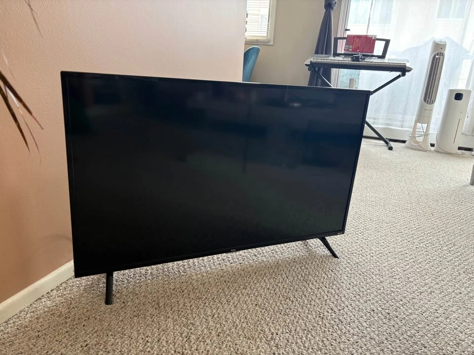 TCL Roku TV 39–inch - photo 3