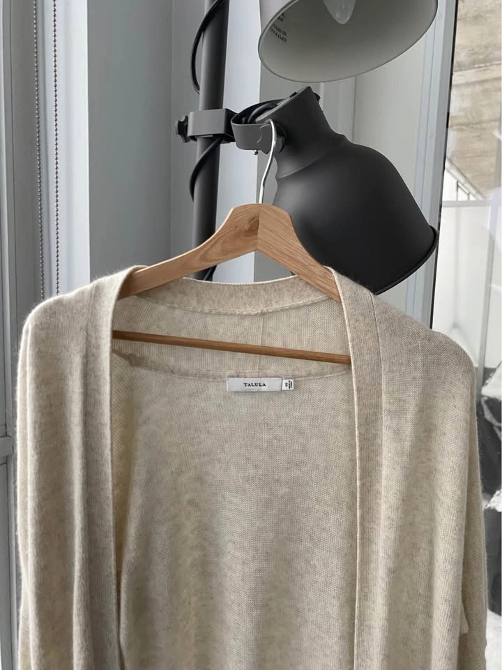 XS Aritzia Talula Cream Sweater - photo 2