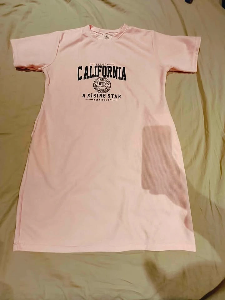 Wanna be unique? T-Shirt Dress with Pockets - photo 3