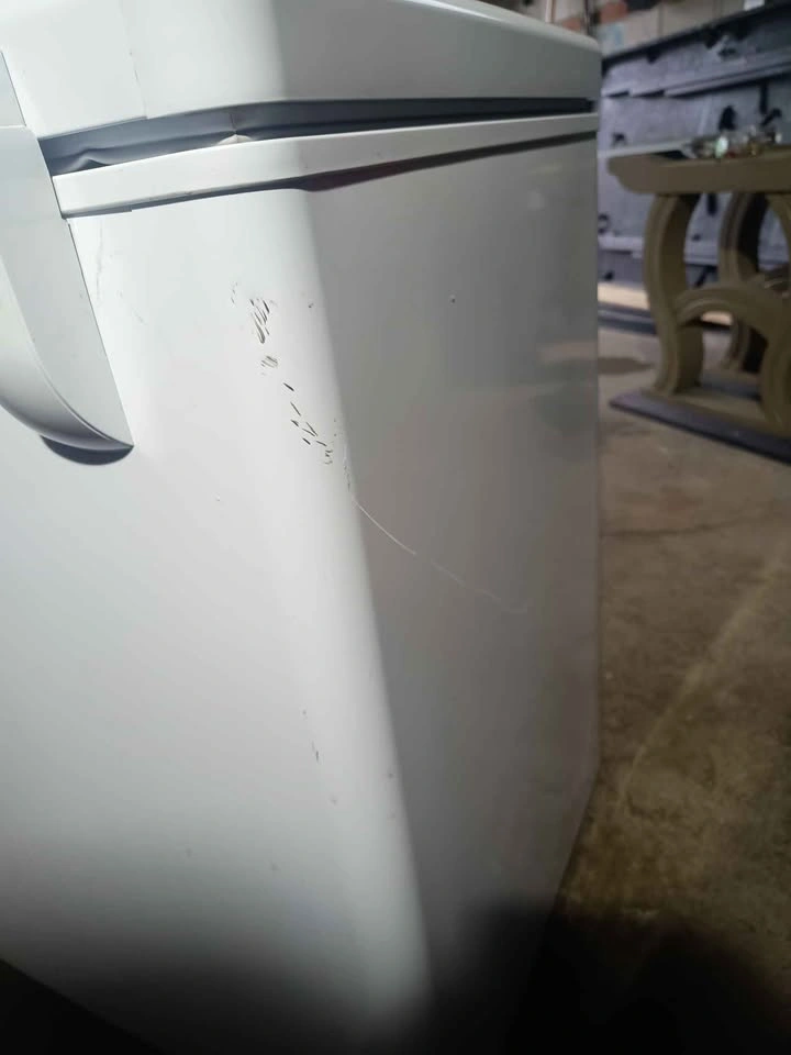 Danby 5.1 Chest Freezer - photo 3