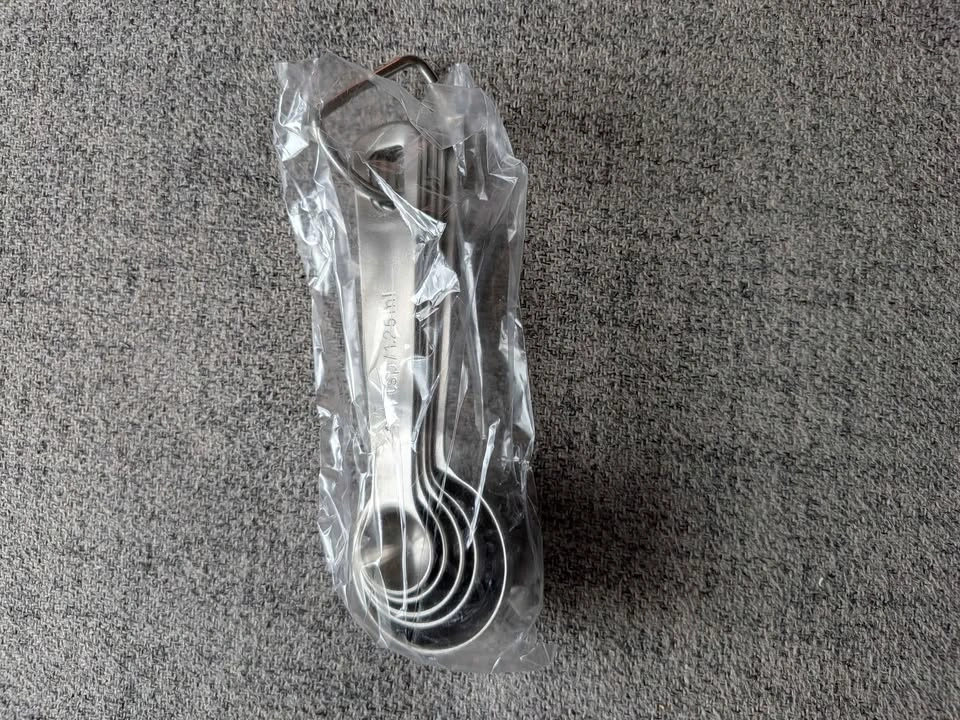 New in box measuring spoon set - photo 2
