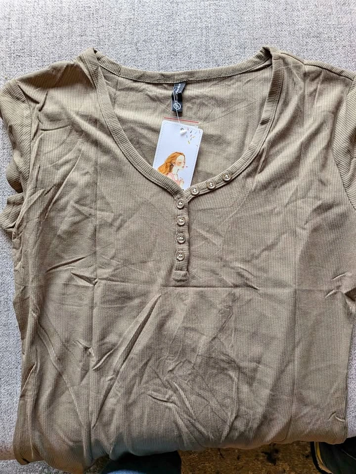 Ladies top
