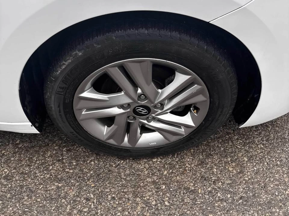 Safety Certified - 2020 Hyundai Elantra for Sale - photo 4