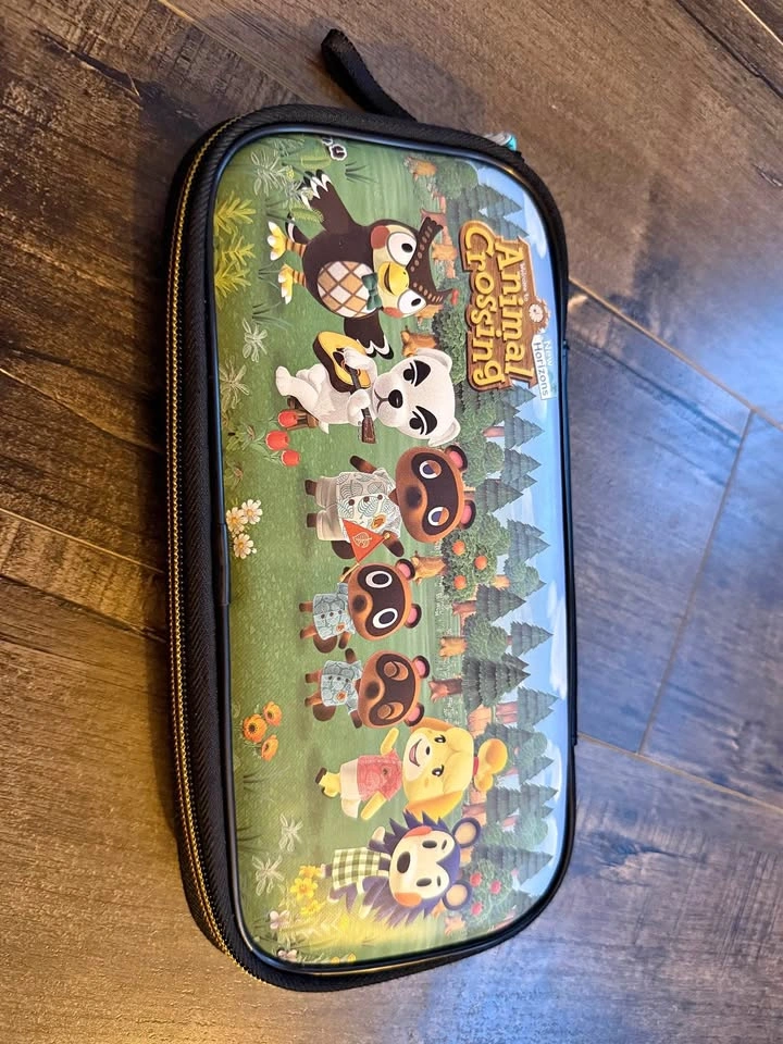 Nintendo Switch Animal Crossing Case