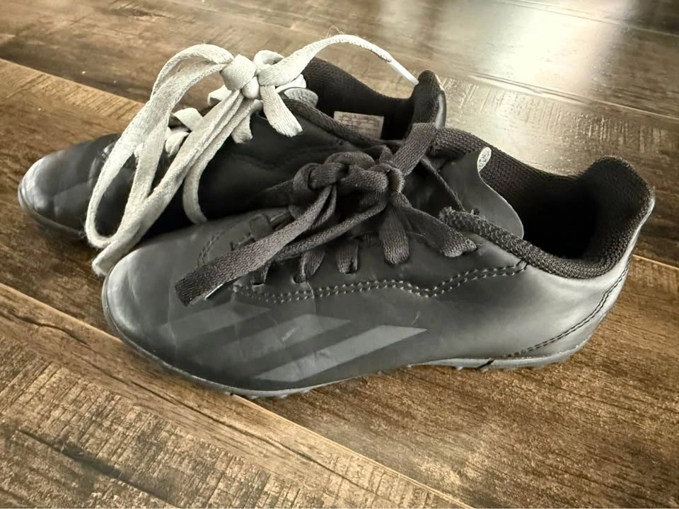 Soccer Shoes - Boys Cleats/Futsal/Turf - photo 5