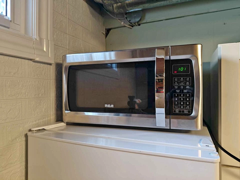 RCA Microwave