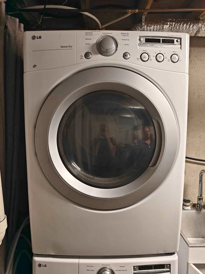 LG Washer and Dryer Set