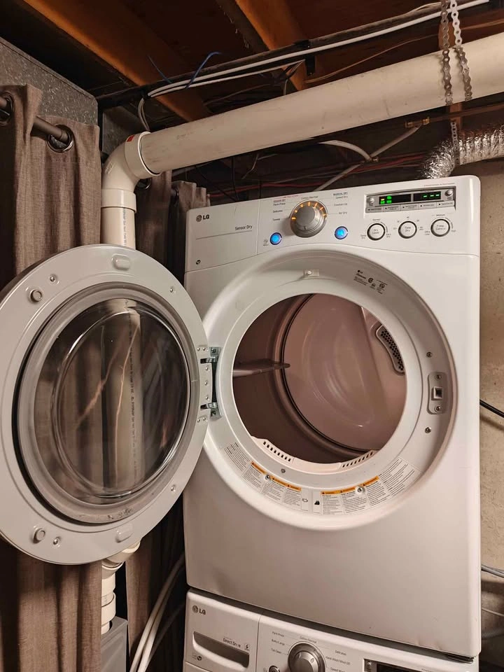 LG Washer and Dryer Set - photo 3
