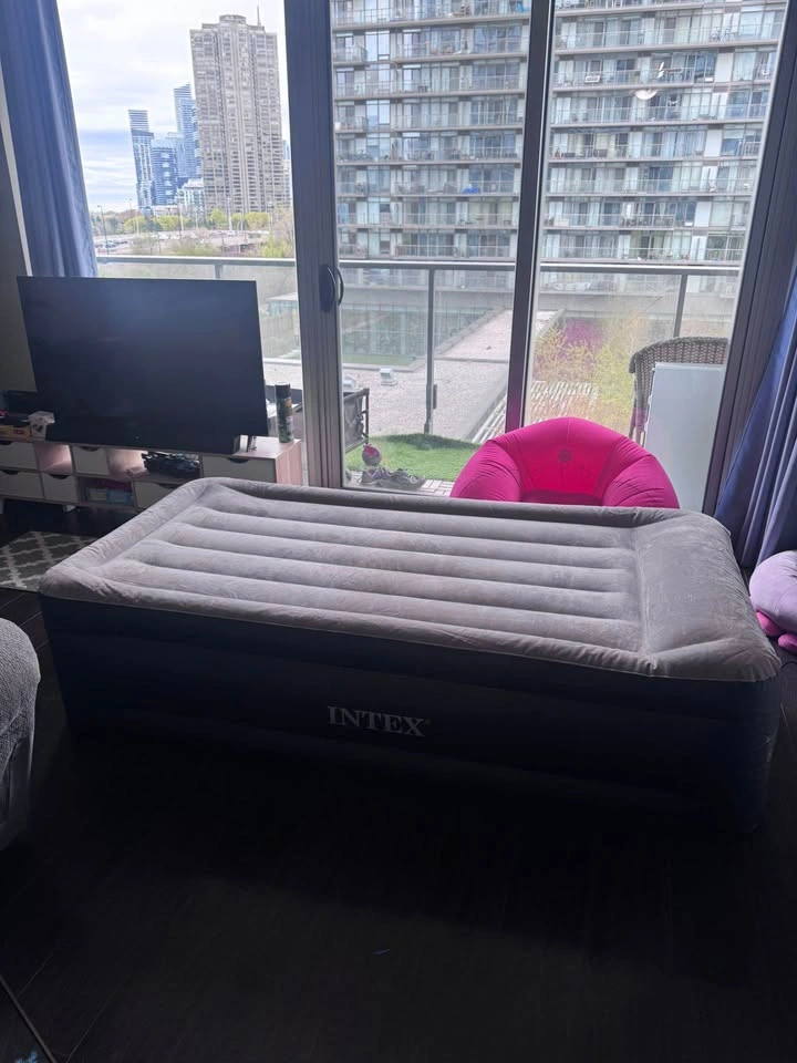 Intex Twin Comfort-Plush Airbed With Fiber-Tech - photo 2