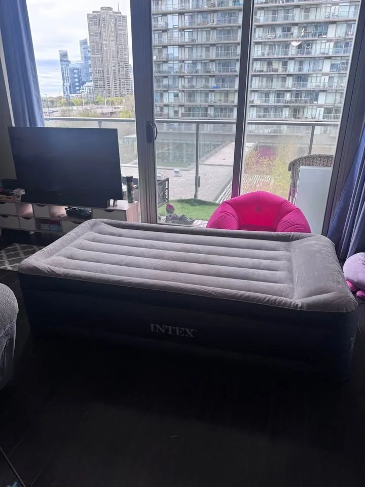 Intex Twin Comfort-Plush Airbed With Fiber-Tech - photo 2