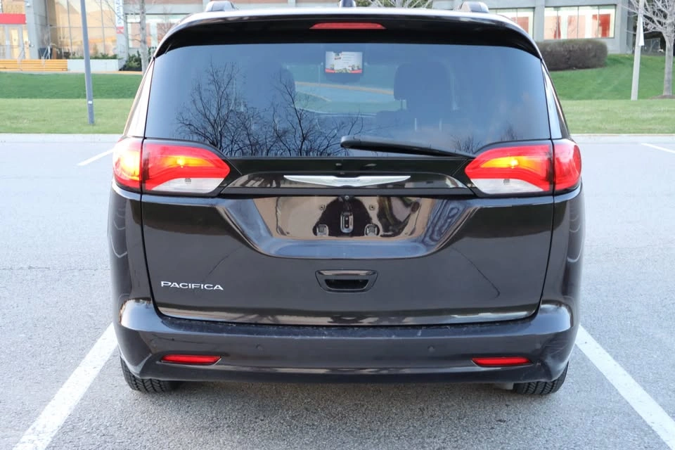 2017 Chrysler Pacifica Touring - photo 5