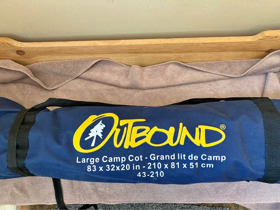 Cot Outbound Large With Blue Carrying Bag
