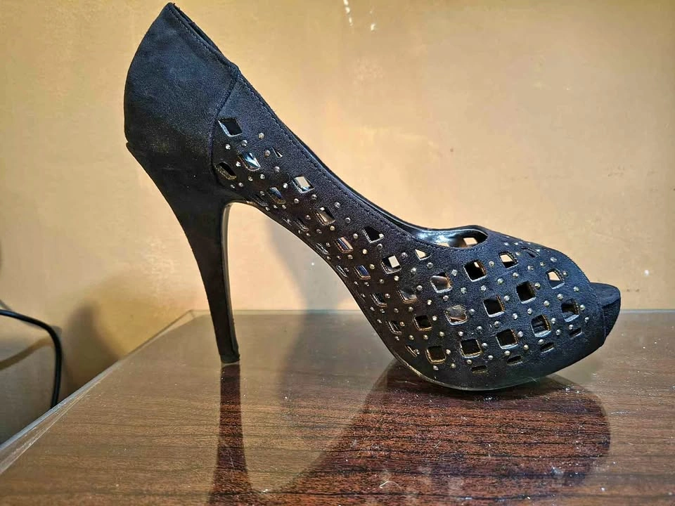 Size 9 Heels