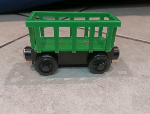 Thomas the Train Circus Cargo Car Wooden Railway Red 2000
