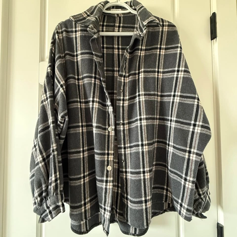 Women's Tops - photo 4