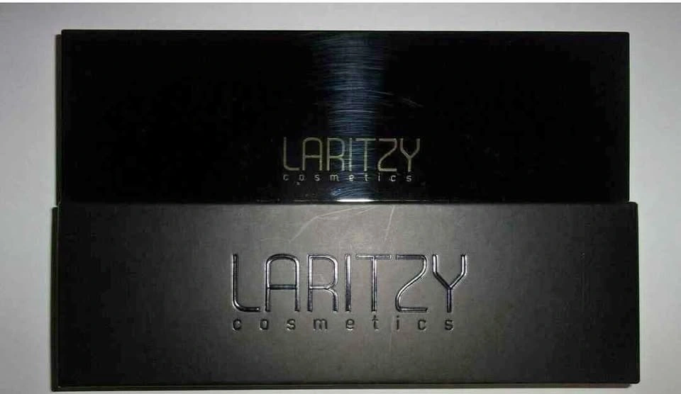 💄 BRAND NEW LARITZY COSMETICS ARTISTRY PALETTE CLASSIC 💄