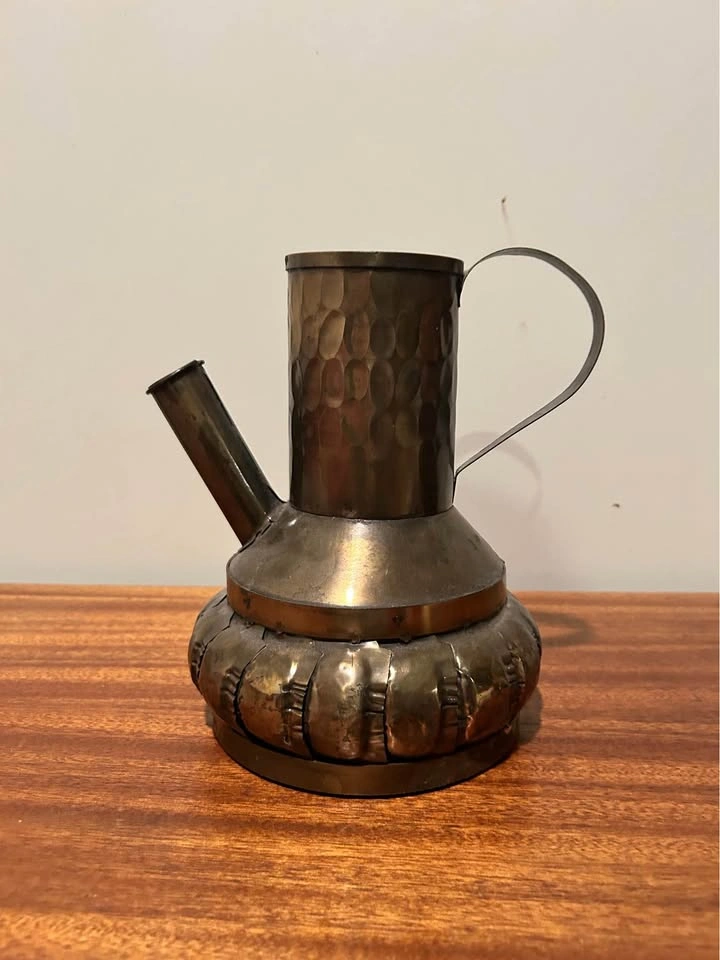 Vintage Hand-Hammered Metal Vessel (Copper/Brass?) - photo 3