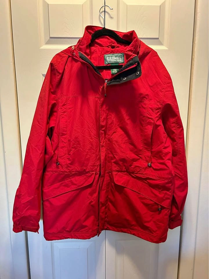 L.L. Bean Mens Size L Waterproof Hooded Windbreaker Rain Jacket