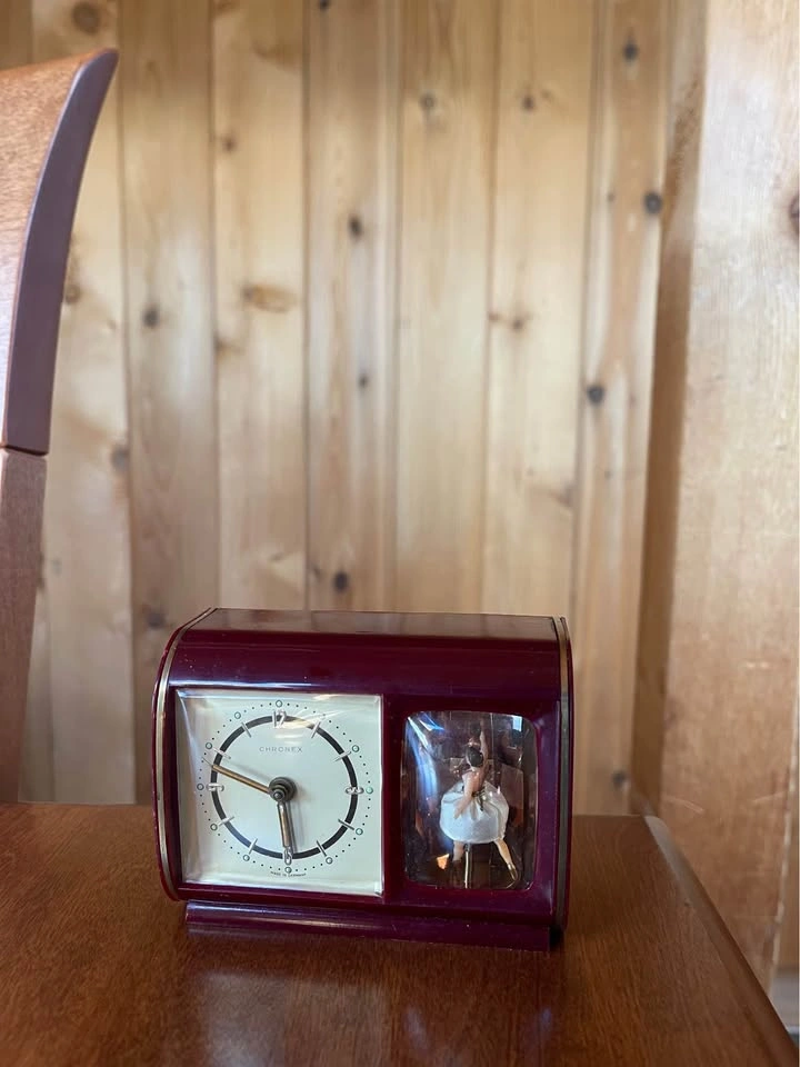Vintage Reuge Saxony Germany Dancing Ballerina Music Alarm Clock - photo 4