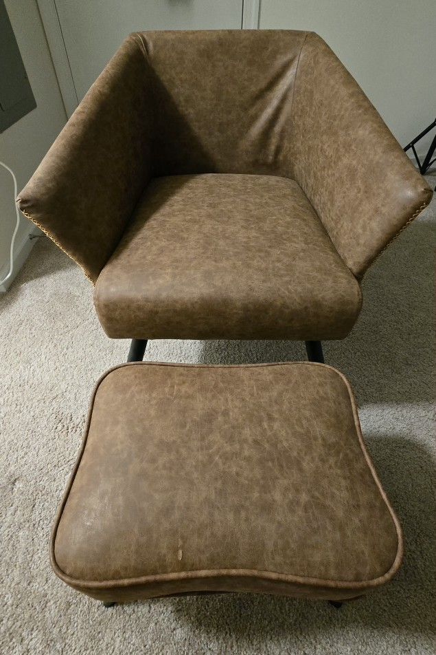Accent Chair With Foot Rest - photo 4