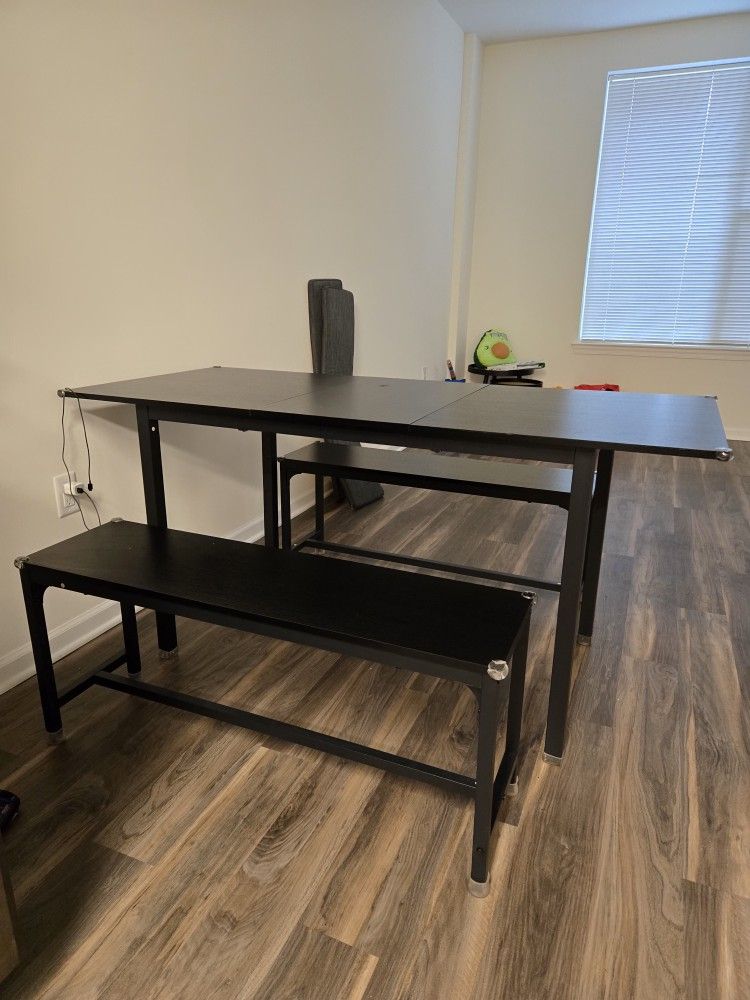 Extendable Dining Table - photo 4