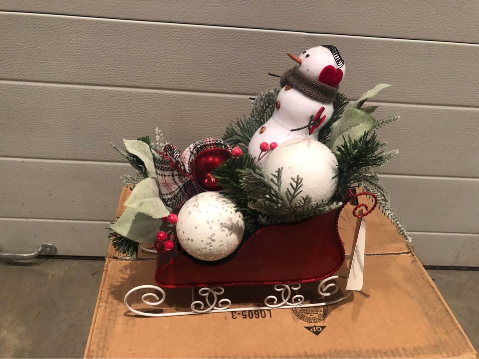 Christmas Designer Floral arrangement snowman in sleigh - photo 3