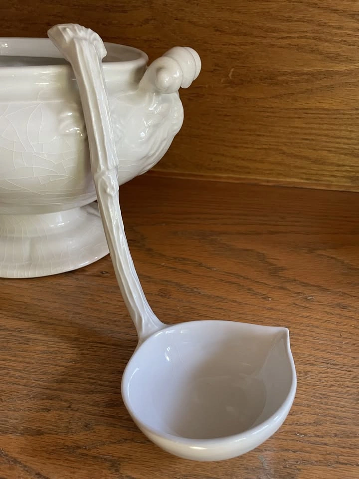 Vintage Red Cliff Ironstone Tureen - photo 3