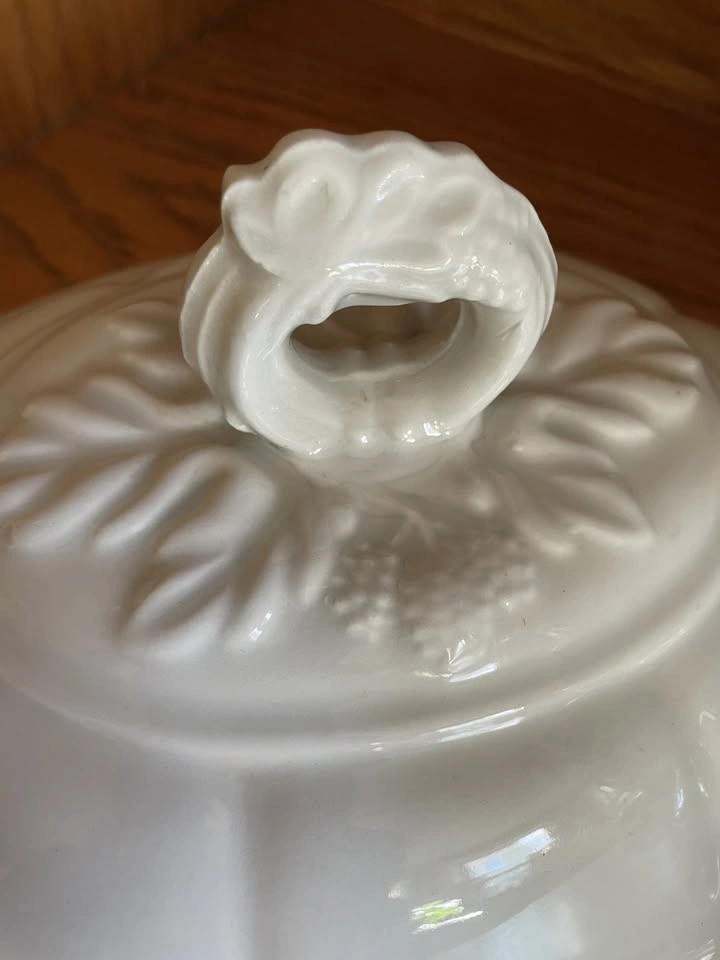 Vintage Red Cliff Ironstone Tureen - photo 4