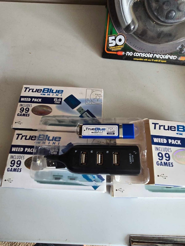 True Blue - photo 2