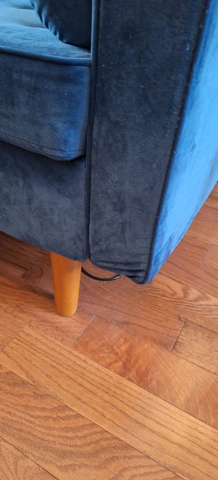 Wayfair Couch - photo 4
