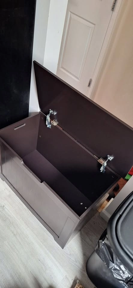 Storage Chest, 30 inches OBO - photo 2