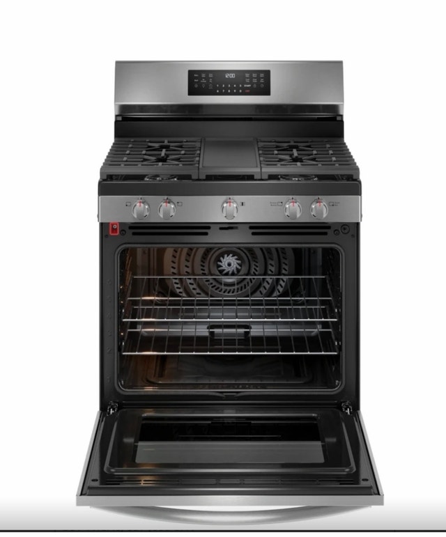 Frigidaire Gas Range 30" w/ Convection Oven - New