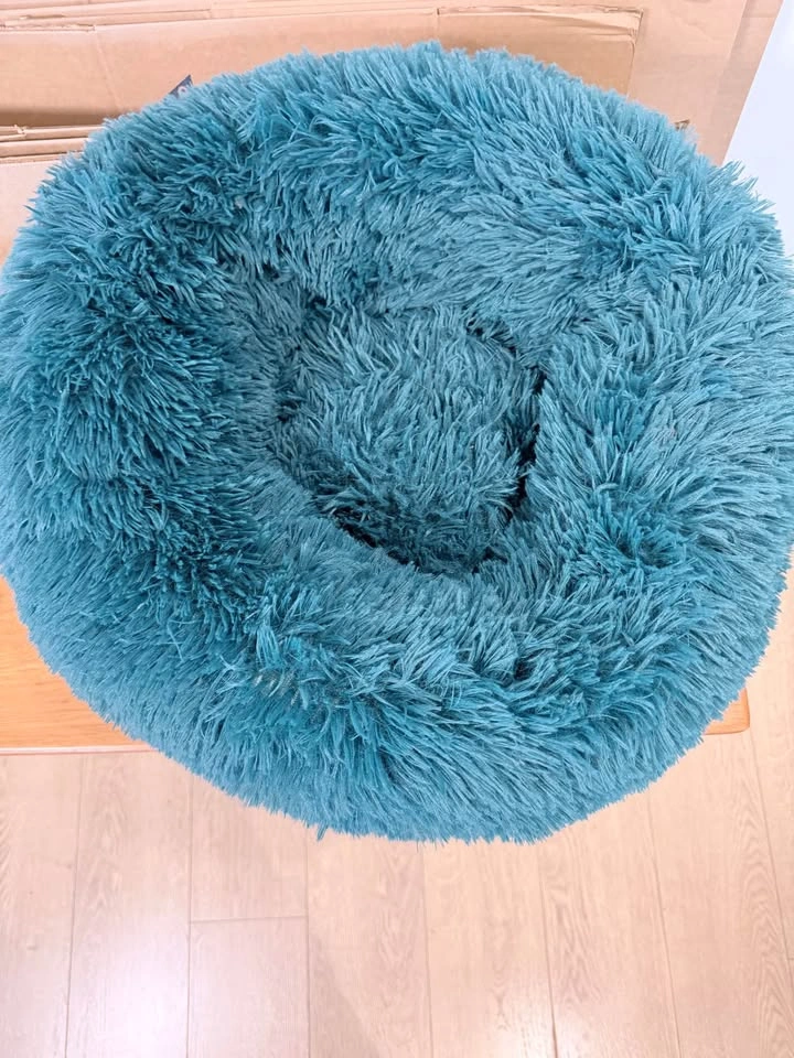 Donut Dog / Cat Bed, 20” Teal, Fluffy Faux Plush, Soft Warming C - photo 2
