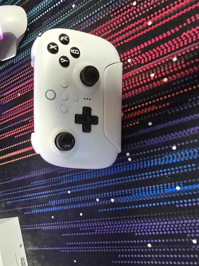 8bitdo Ultimate Controller