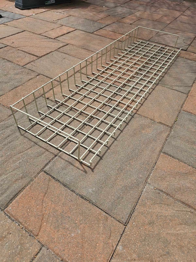 Metal shelving - Priced to sell! - photo 2