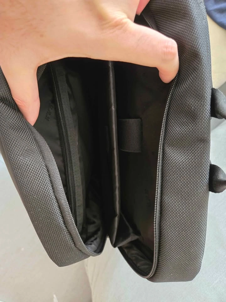 Samsonite Red Unisex Loper Backpack [black] [Moving sale] - photo 3