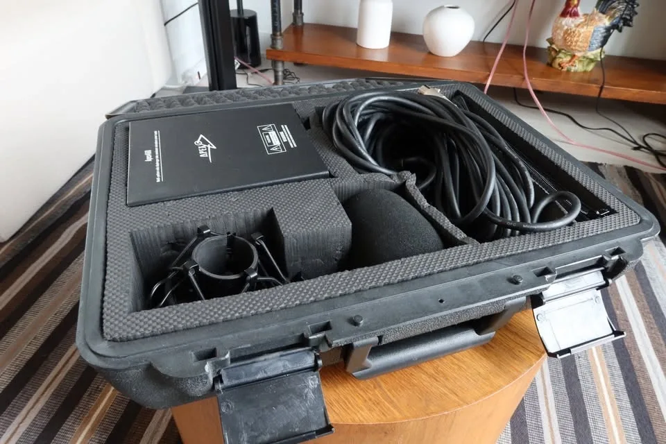 Apex 460 Tube Condenser Mic w/ Case, Accessories - photo 3