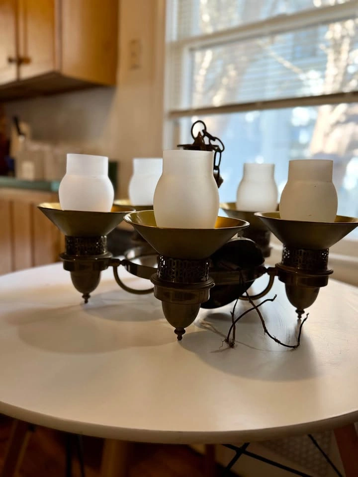 Vintage 5 Light Chandelier - photo 3