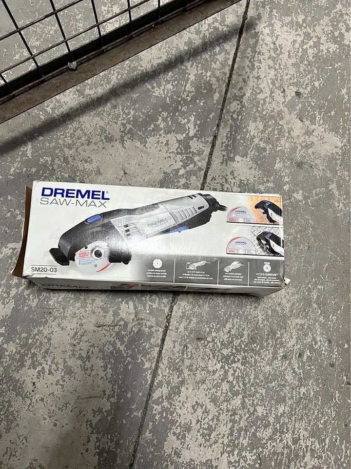 Small Circular Power Saw