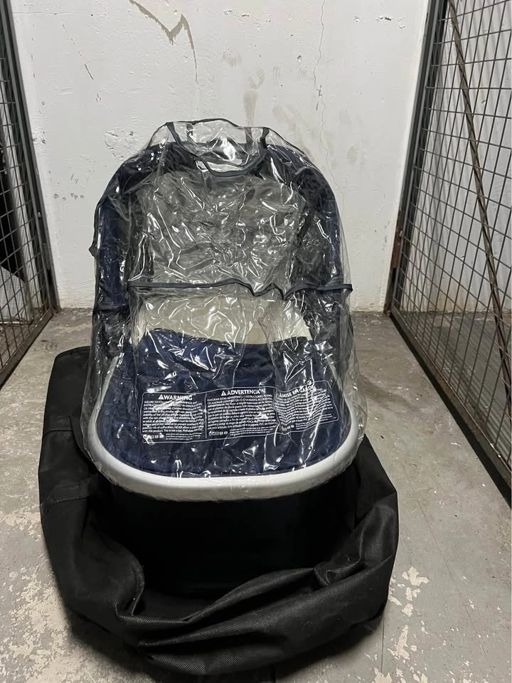 Uppababy Bassinet Rain Cover - photo 2