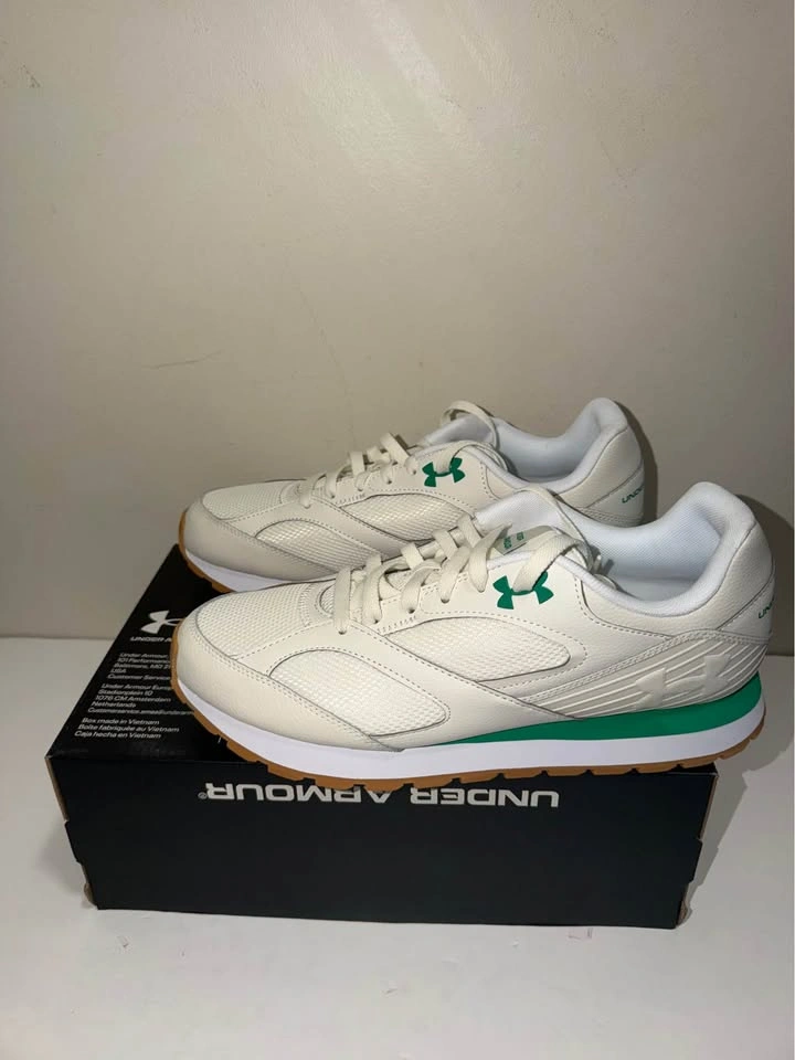 New Men Under Armour Running Shoes. Size 12 US. Firm price. Read - photo 3
