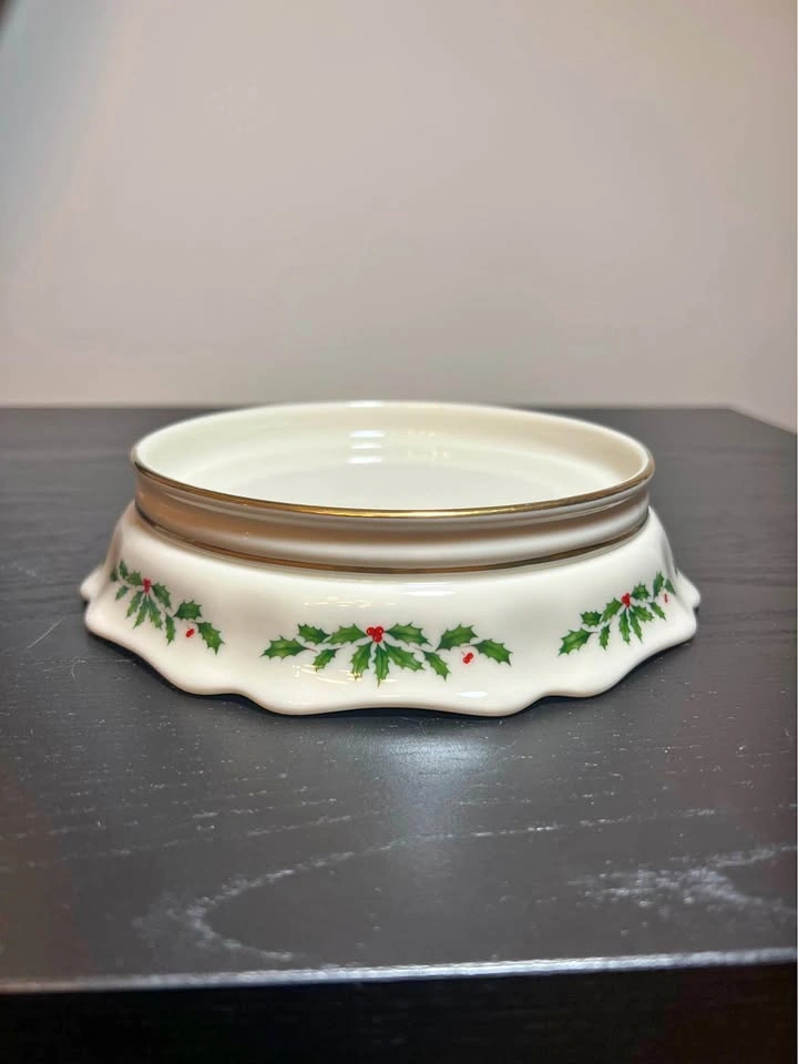 Lenox Holiday Punch Bowl Stand - Holly Berry & Gold