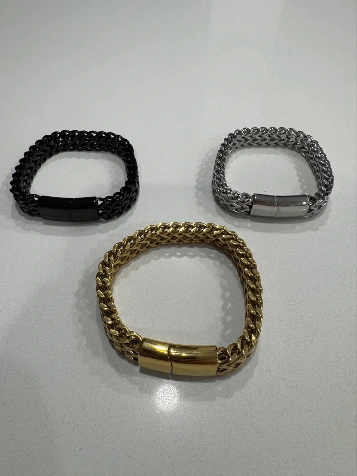 WEDDING RINGS for couple $25 for 2 rings Available sizes: 6, 7, - photo 5